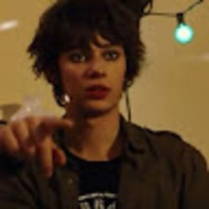 Meet your Posher, Ana